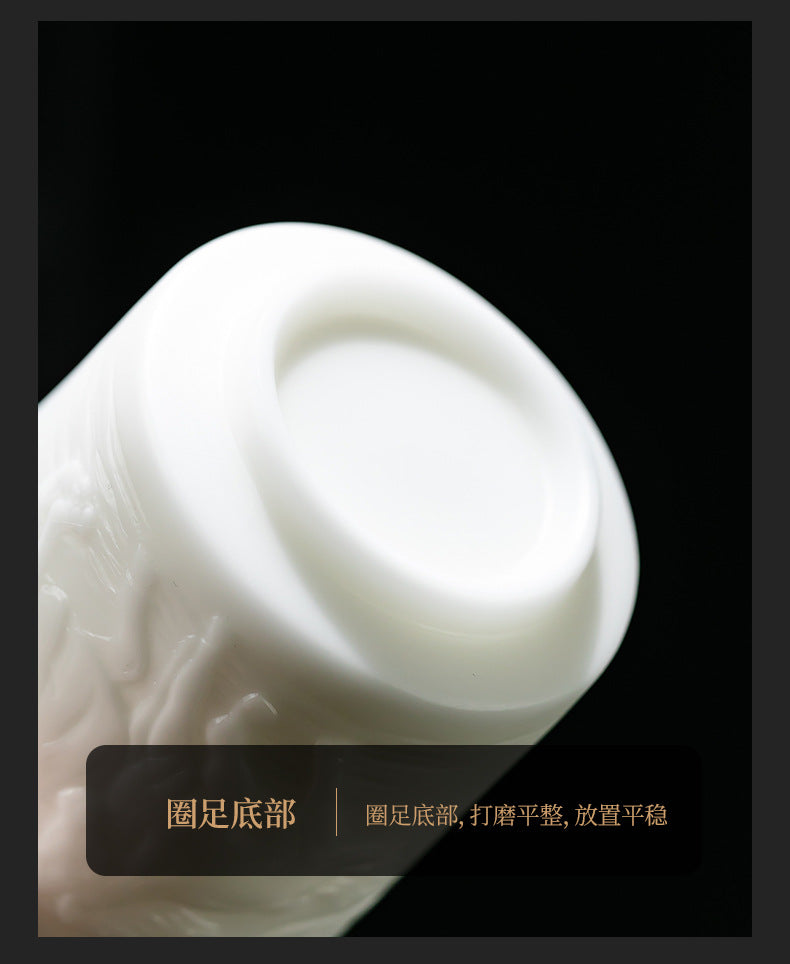 22598a56-1998-402a-9aae-d286cd22c8f5