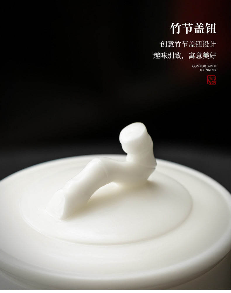 eebb5e74-46c6-401b-bd96-75e96f179cd2